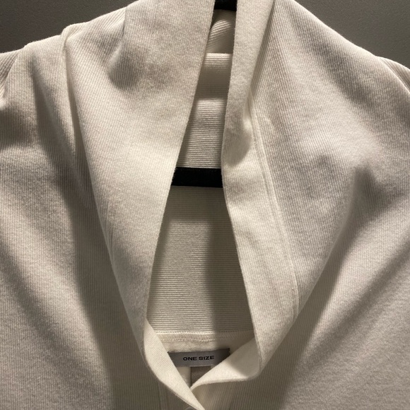 Soleil White Oversized Boxy Button Down Cotton Cardigan - Picture 5 of 5
